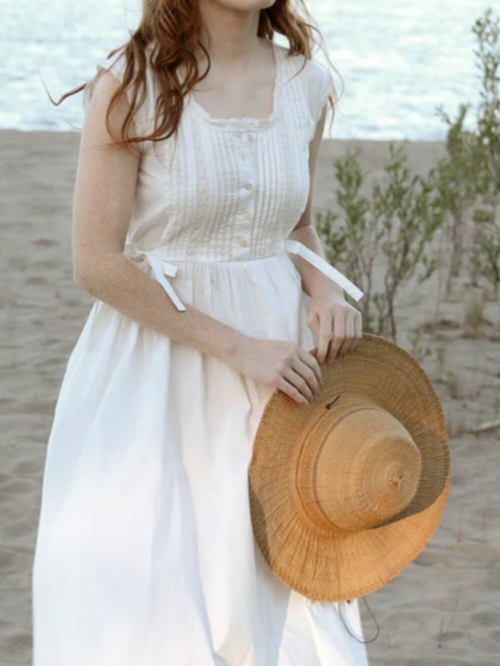 White Sleeveless Vintage style Dashwood Midi Dress with Pintuck Detail
